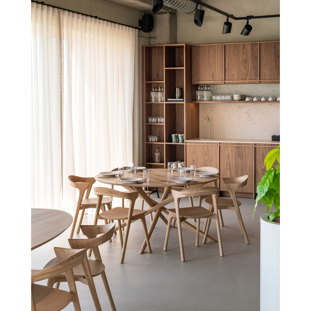 Mikado Round Dining Table - Oak
