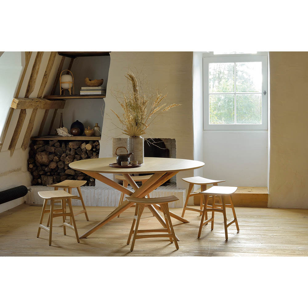 Mikado Round Dining Table - Oak