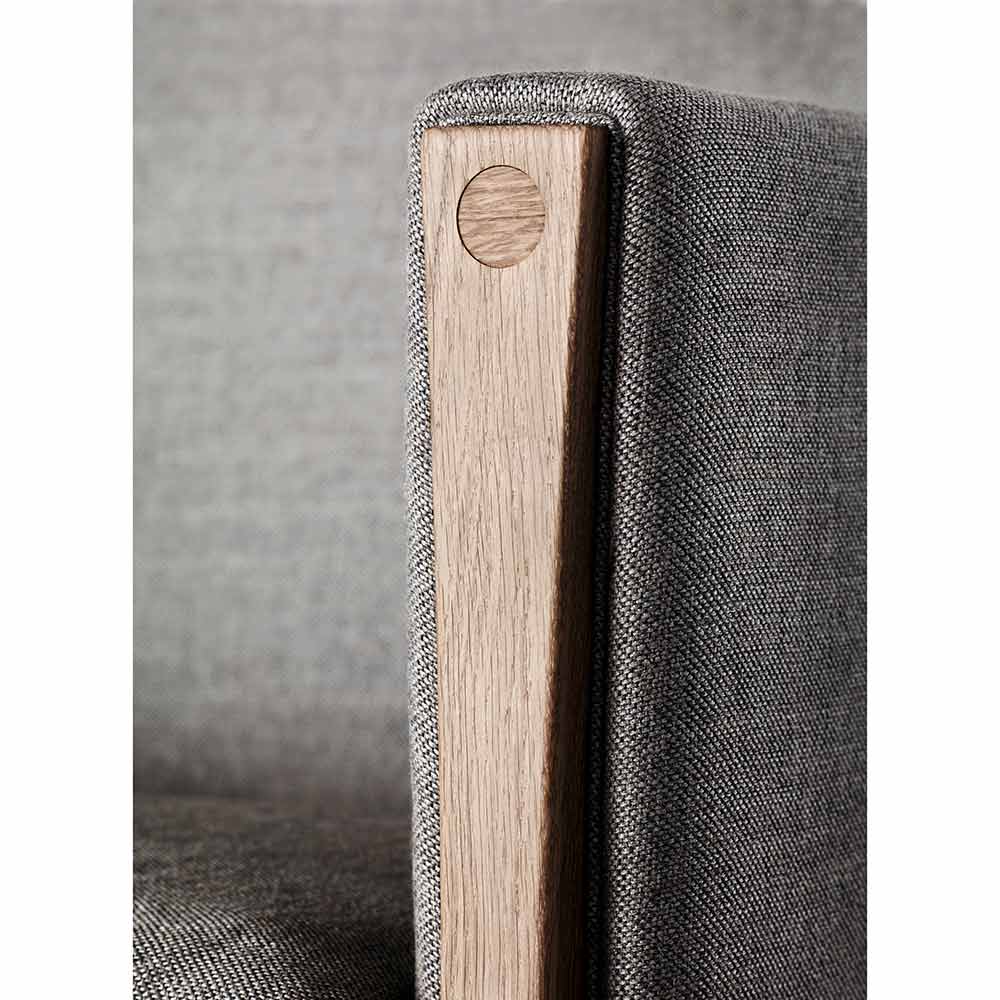 CH162 Sofa - Leather Thor 301, Oak Oil