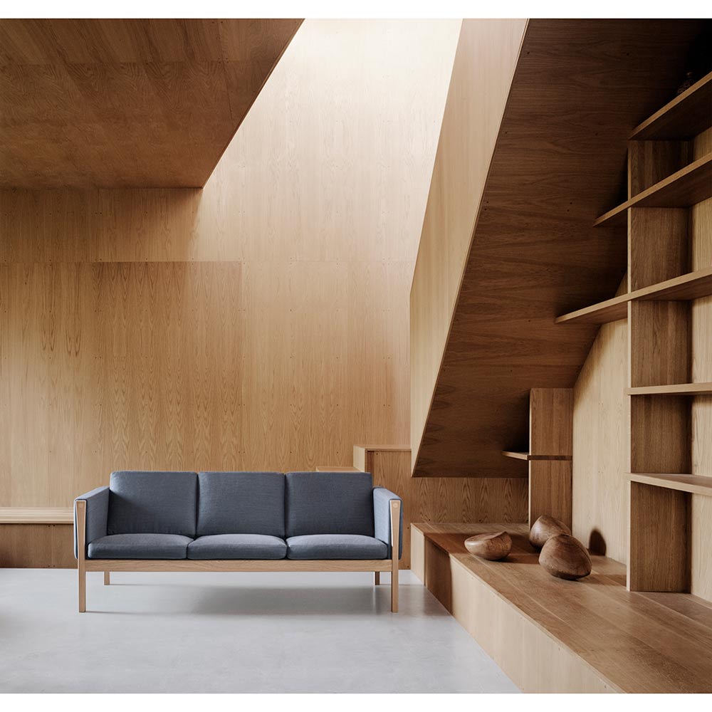 CH163 Sofa