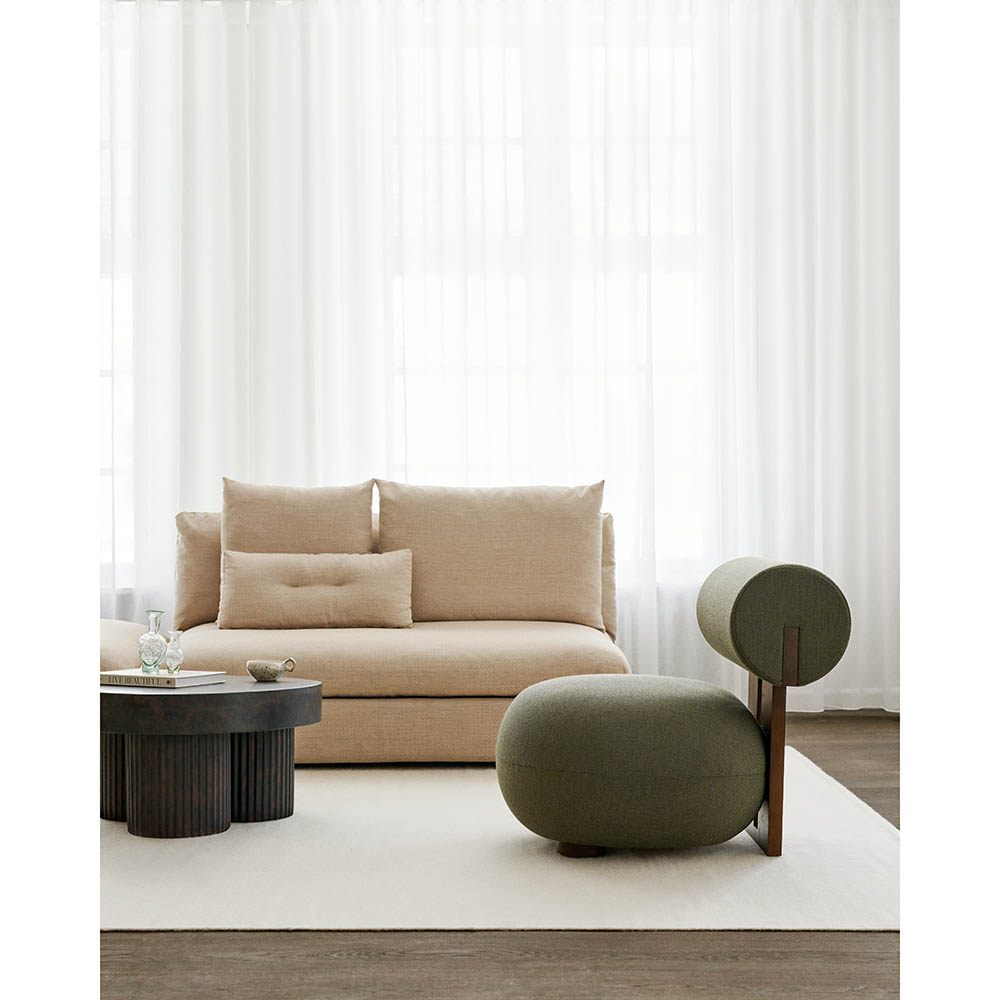 Hippo Lounge Chair - Black Oak, Hallingdal 180