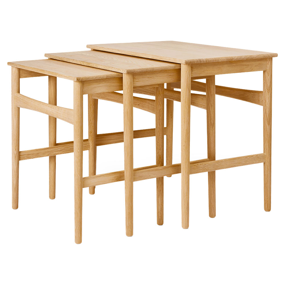 CH004 Nesting Tables - Oak