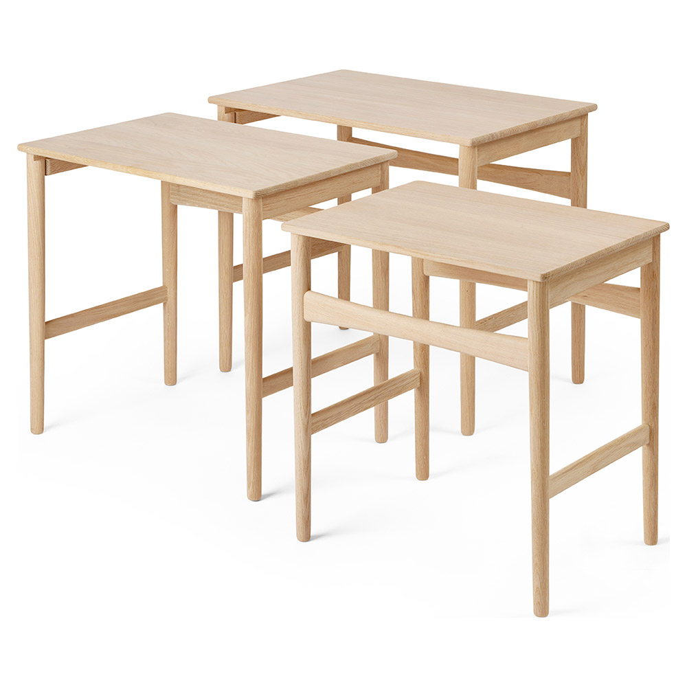 CH004 Nesting Tables - Oak