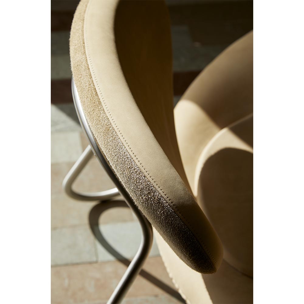 Meadow Lounge Chair - Envy, Black