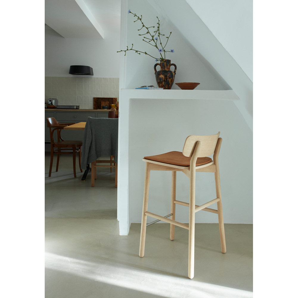 Hven Bar Stool - Oak | Rouse Home