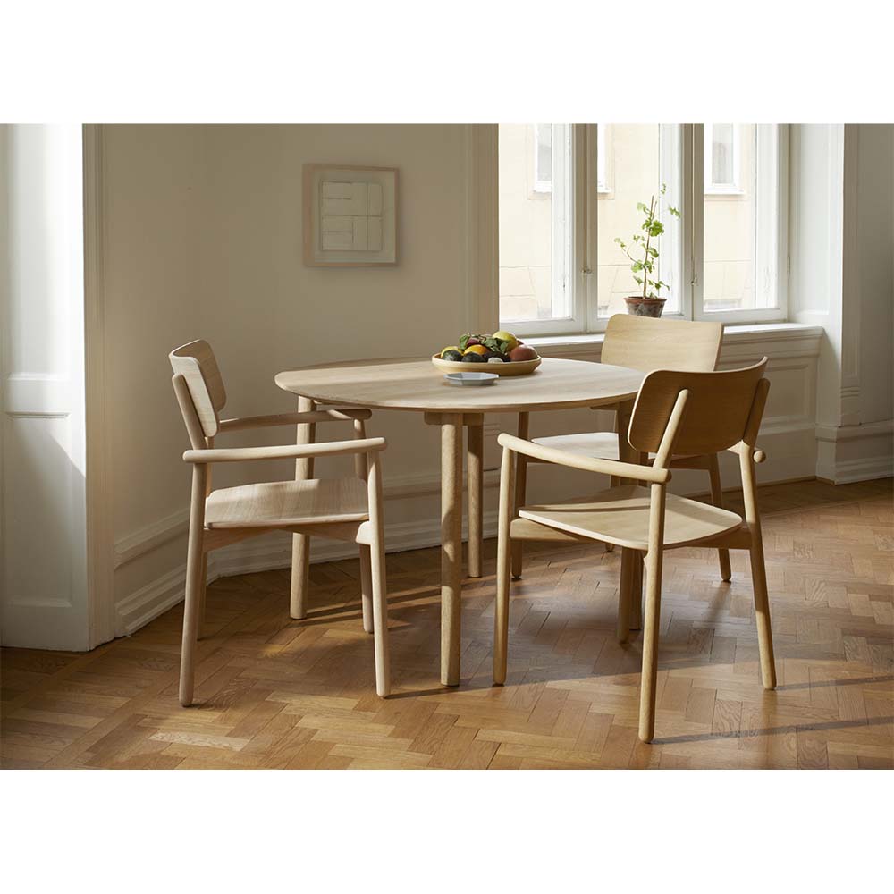 Hven Round Dining Table - Oak Oiled | Rouse Home