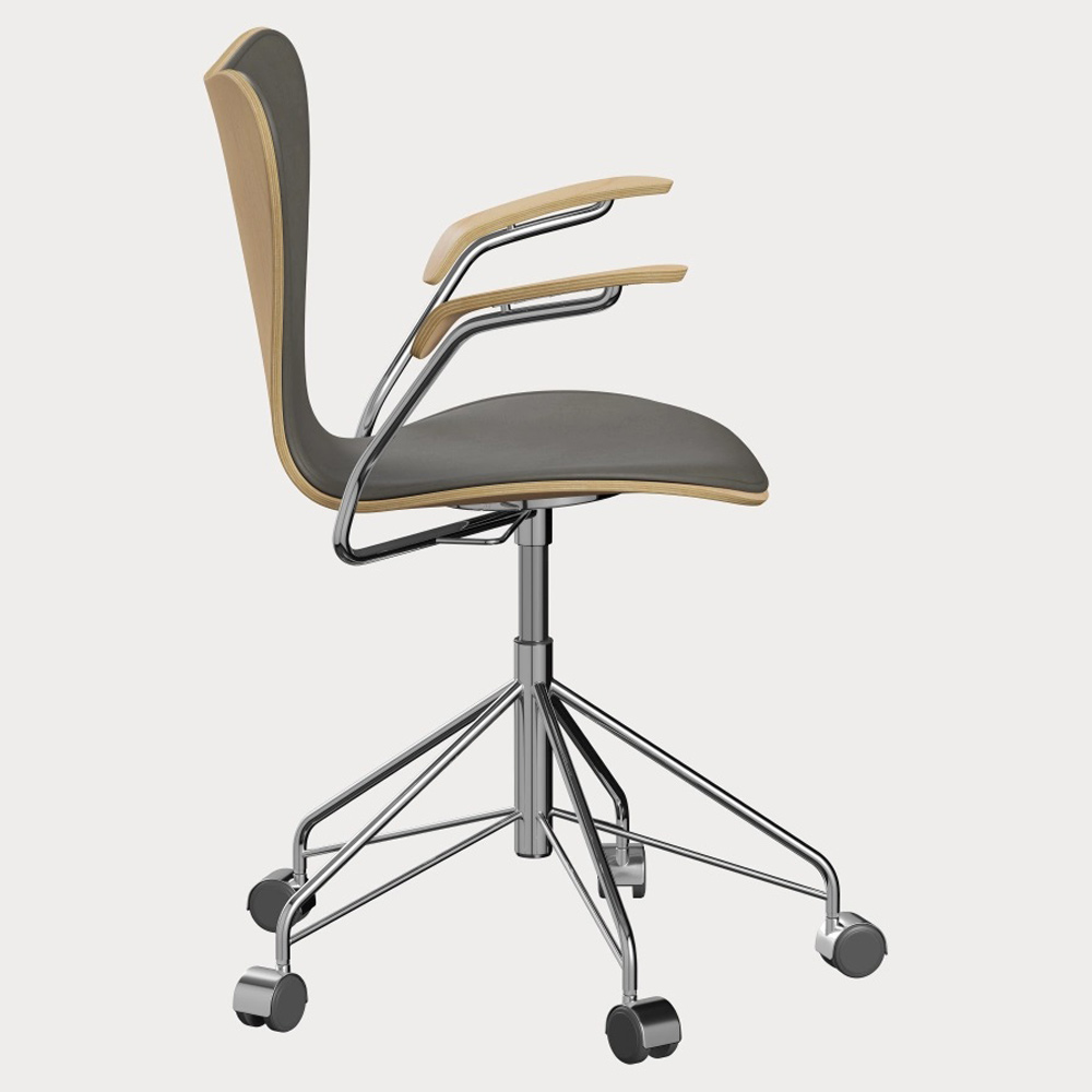 Series 7 Front Upholstered Swivel Armchair Natural Veneer 3 | Rouse Home