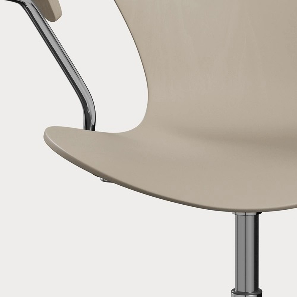 Series 7 Unupholstered Swivel Armchair Colored Ash 5 | Rouse Home