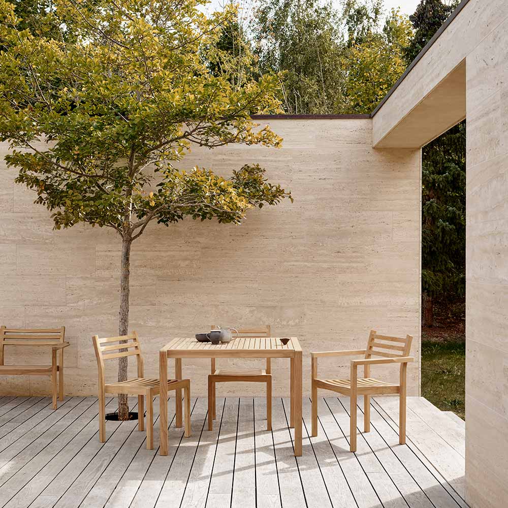 AH701 Outdoor Lounge Sofa | Rouse Home