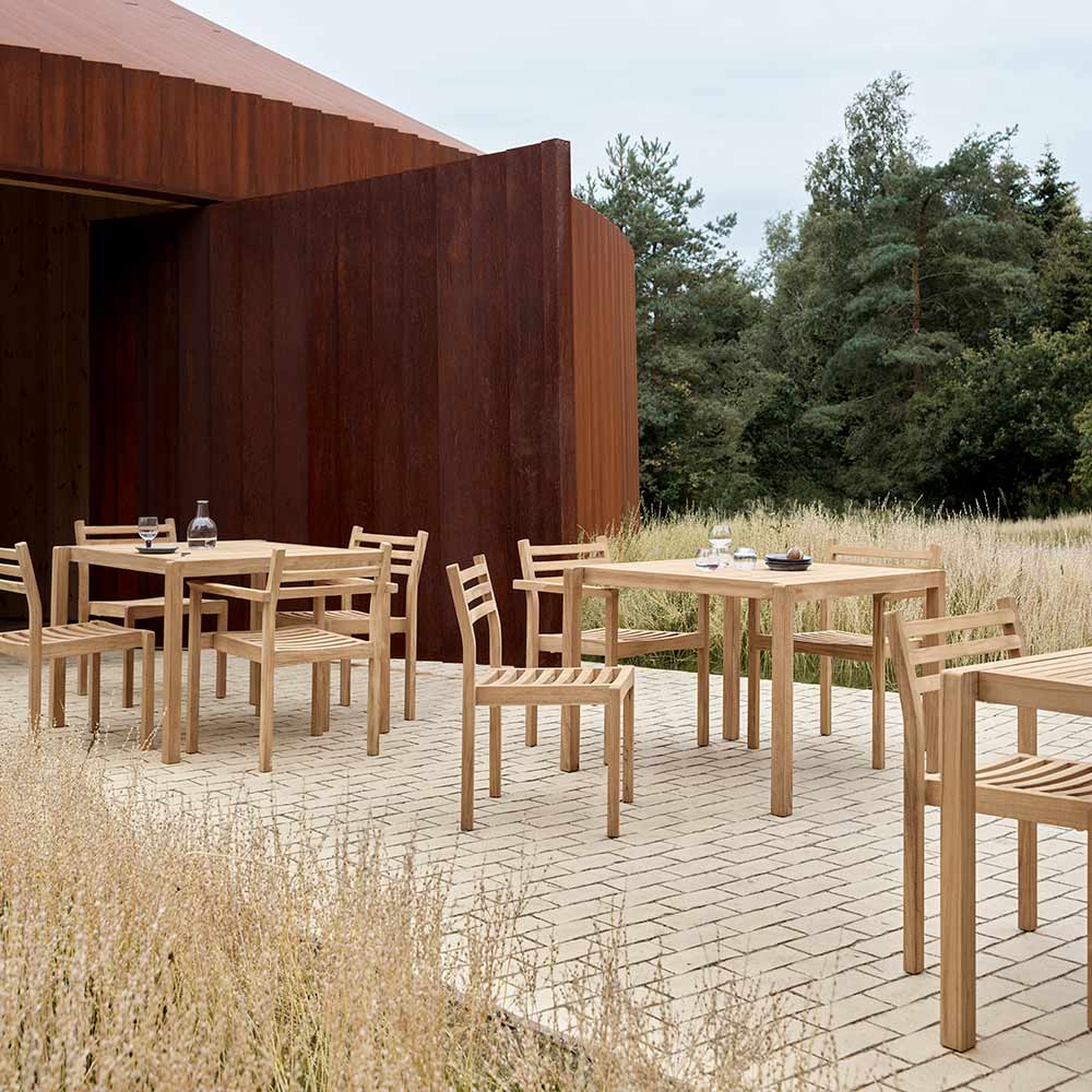 AH902 Square Outdoor Dining Table