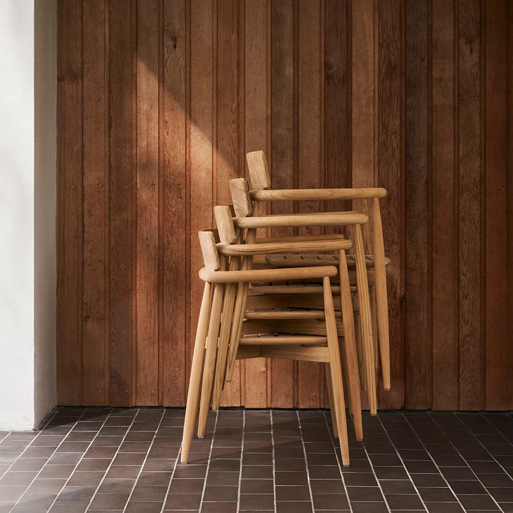 E008 Embrace Outdoor Dining Chair