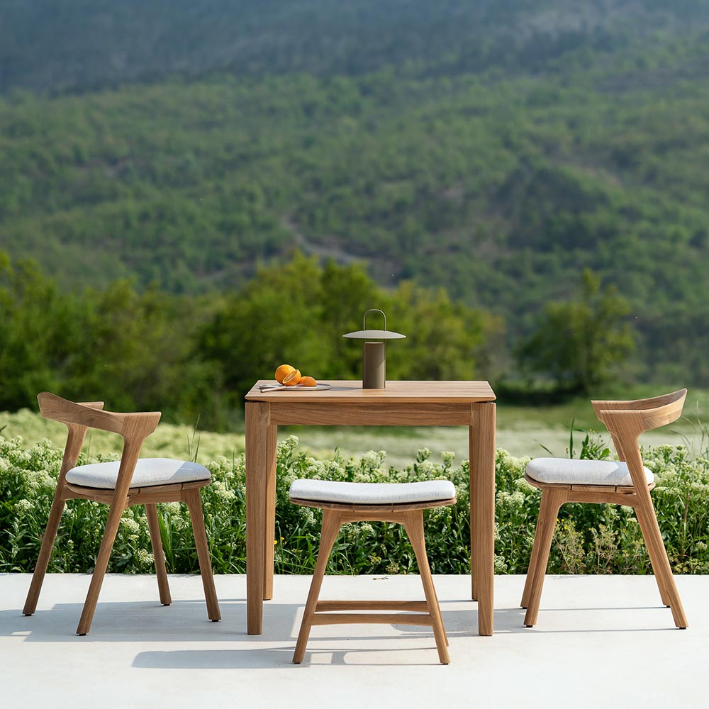 Osso Outdoor Stool - Teak, Off White Cushion