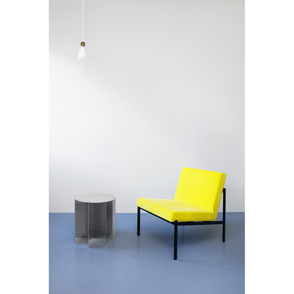 NM04 Side Table