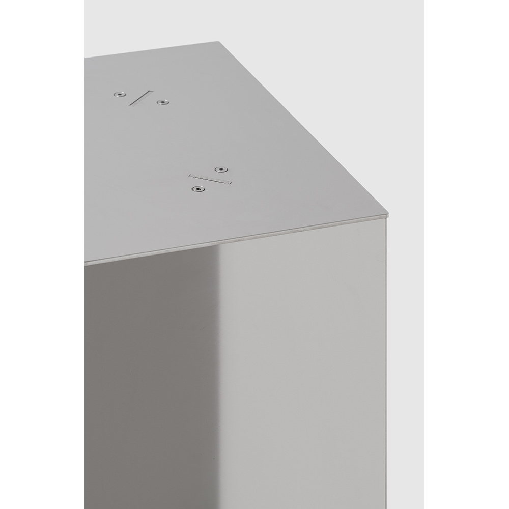 NM07 Side Table