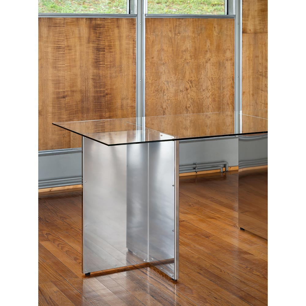 NM20 Table