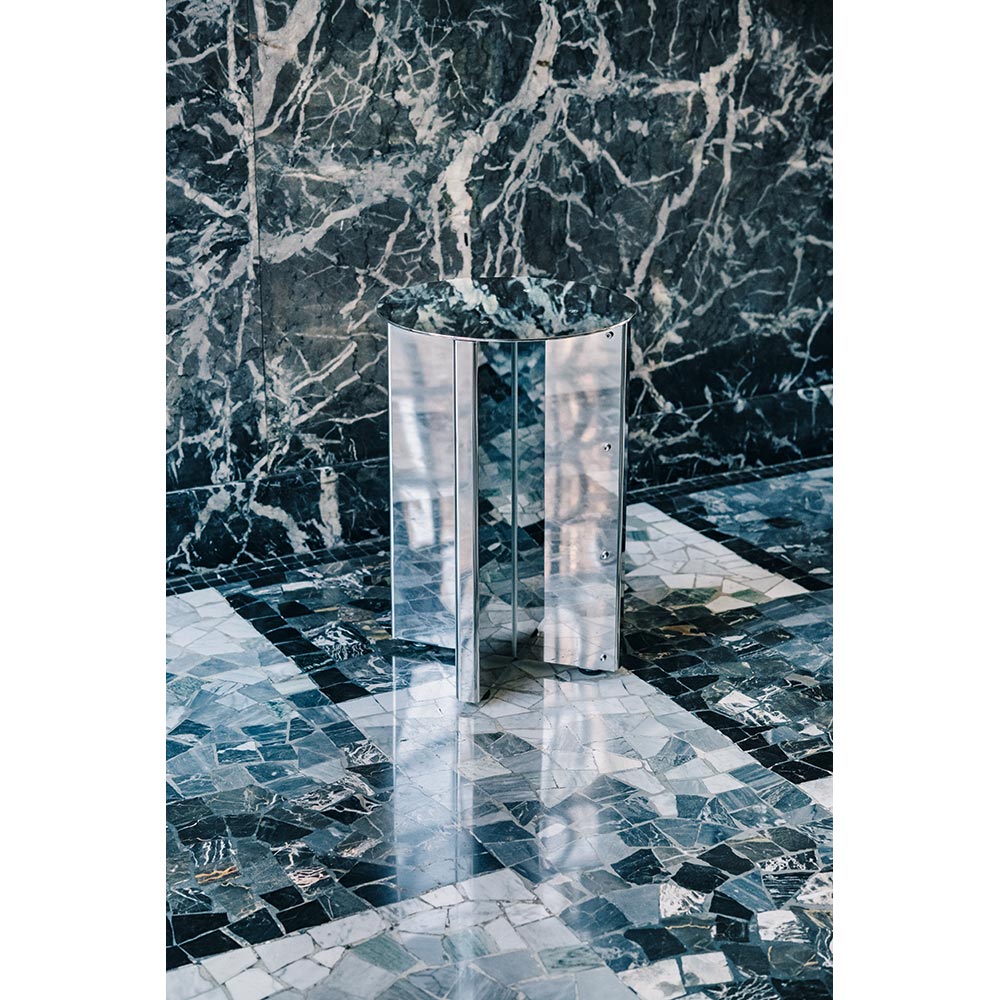 NM22 Side Table