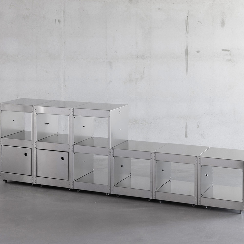 NM23 Side Table