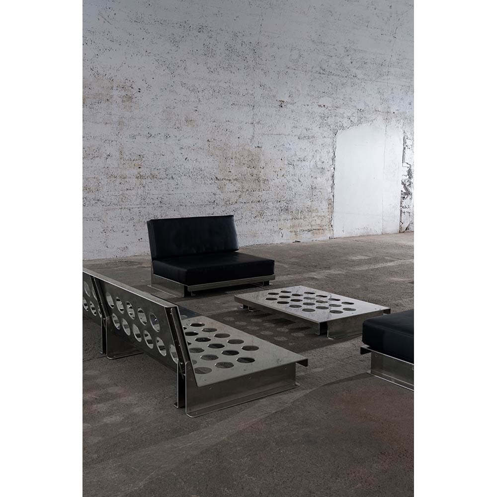 NM30 Sofa