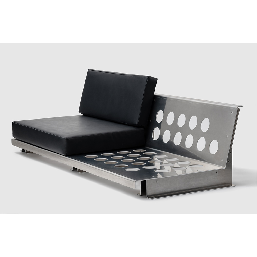 NM30 Sofa