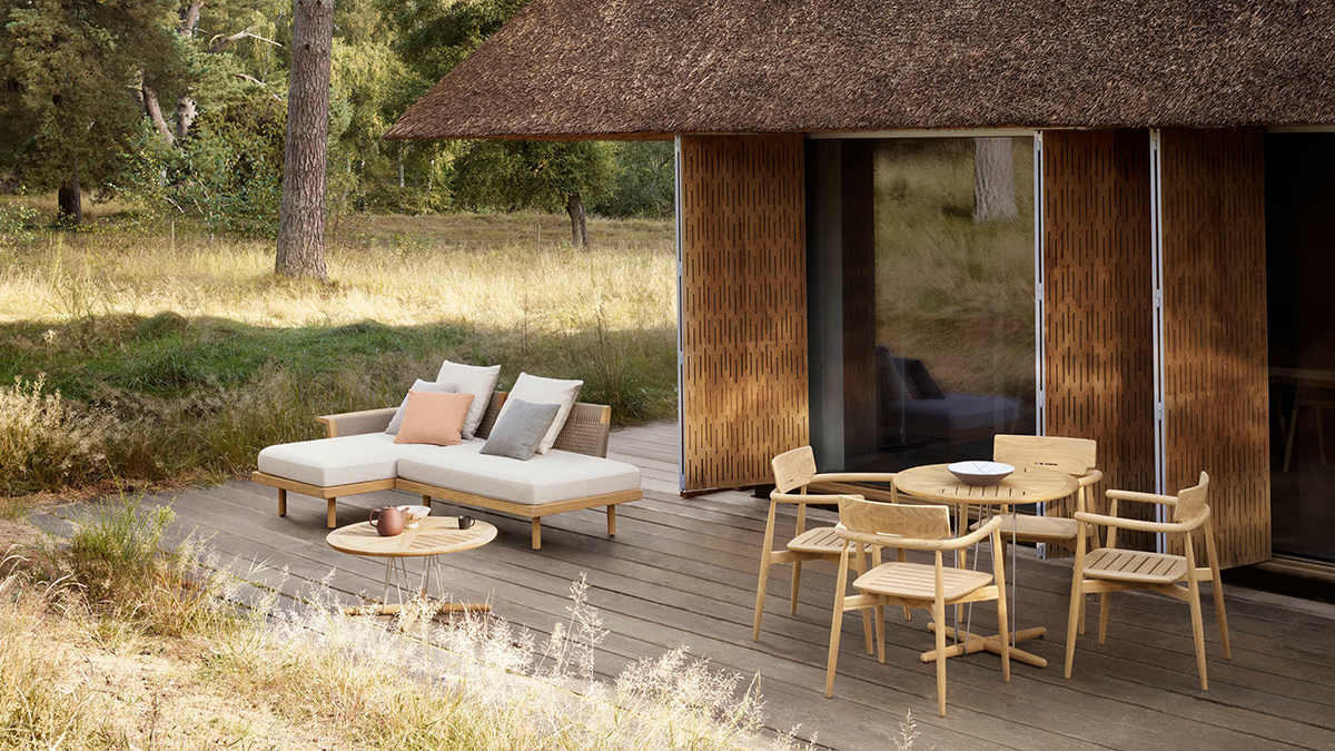 carl hansen embrace series by eoos | Rouse Home