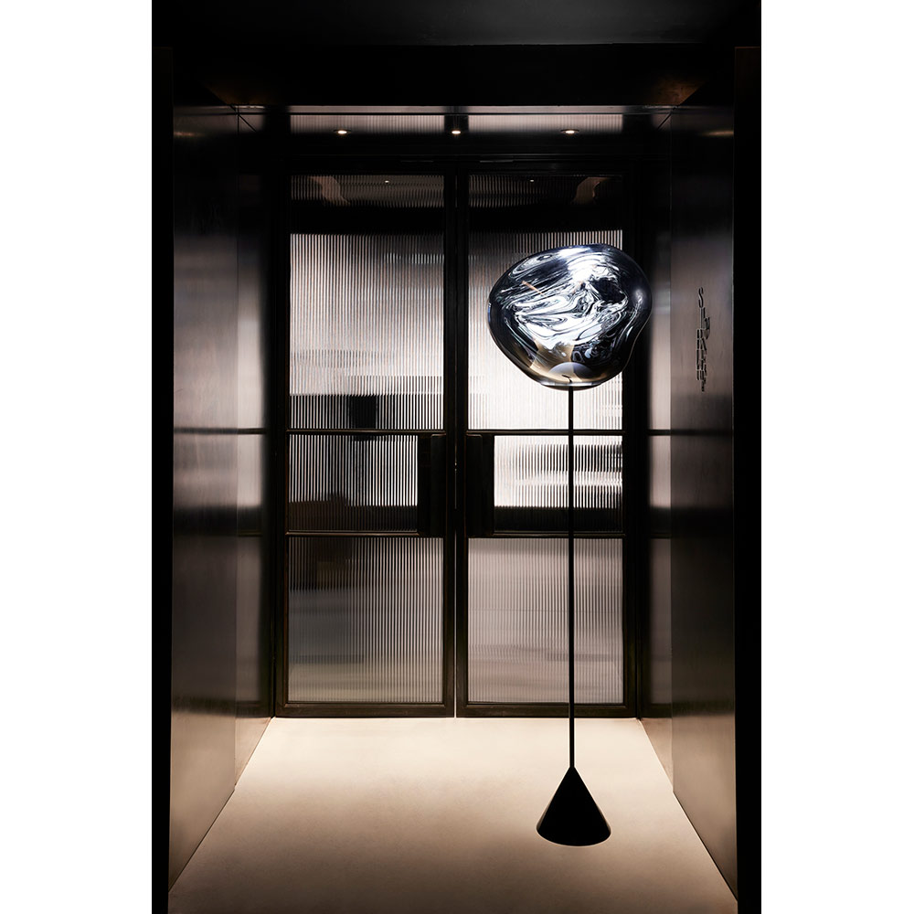 Melt Cone Slim Floor Lamp - Smoke