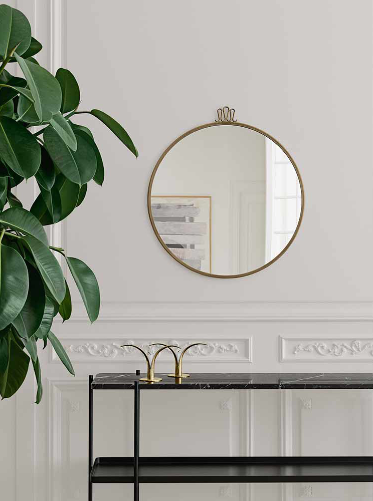 randaccio antique brass round mirror lifestyle 2 | Rouse Home