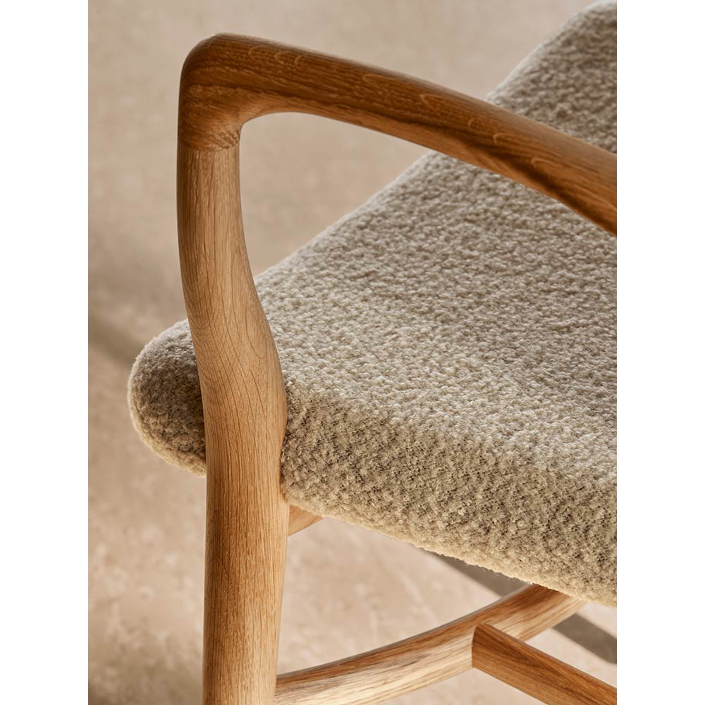 VLA61 Monarch Dining Chair
