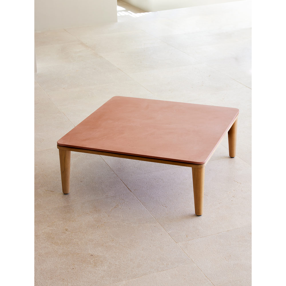 Capture Outdoor Coffee Table - Fossil Black Ceramic Table Top