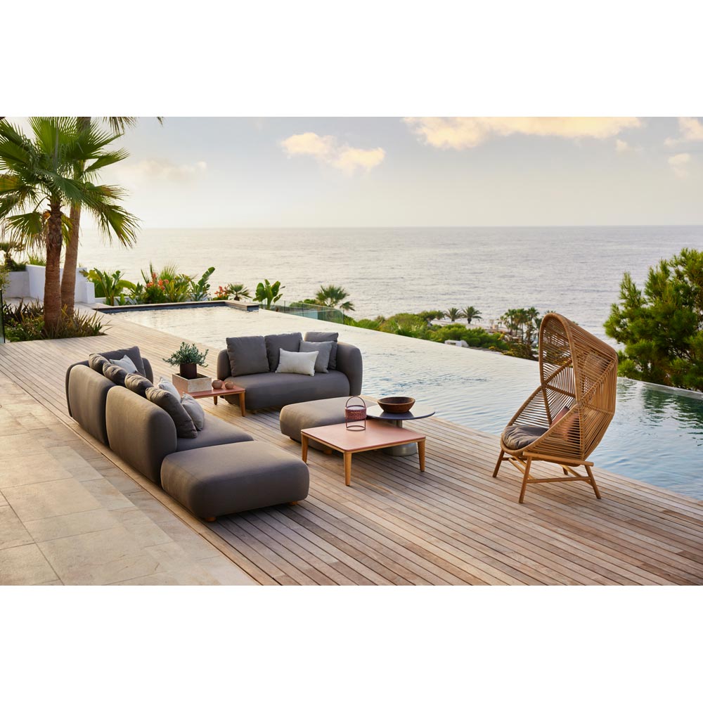 Capture Outdoor Coffee Table - Fossil Black Ceramic Table Top