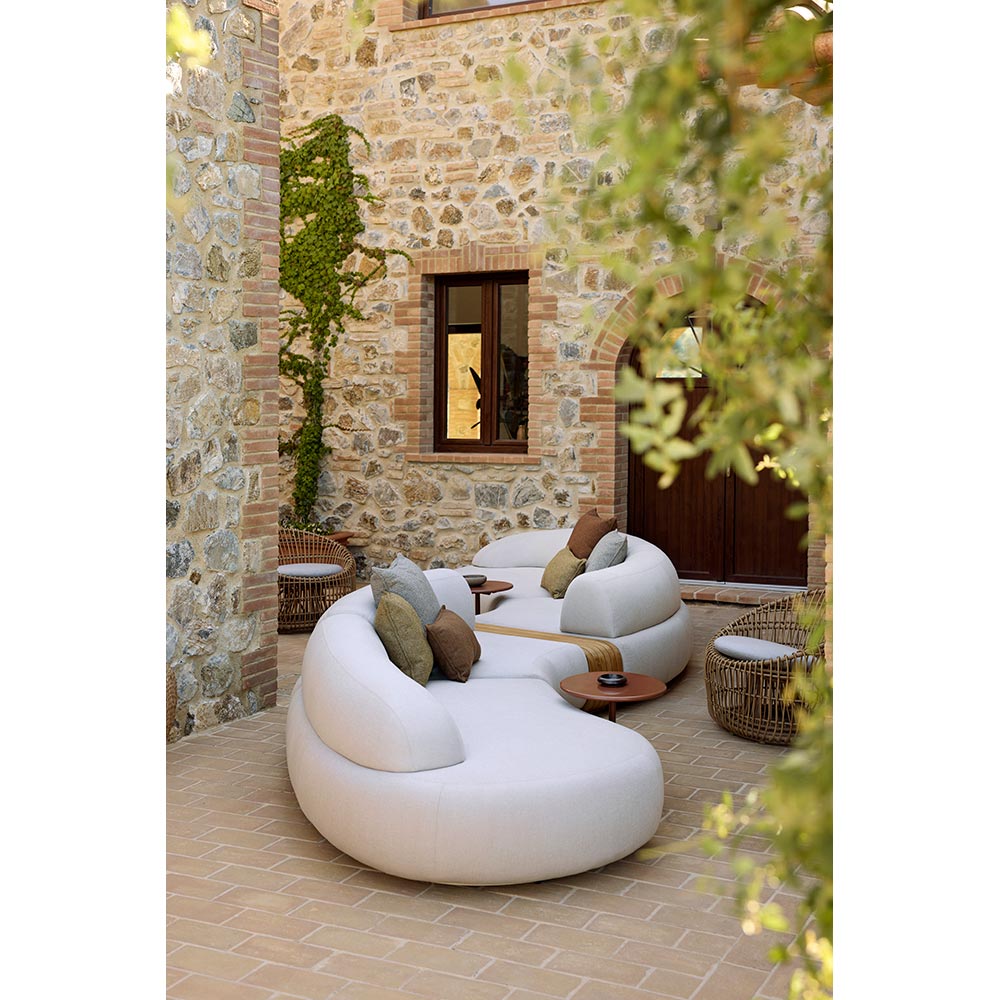 Mellow Outdoor Sofa - Coffee Table Module