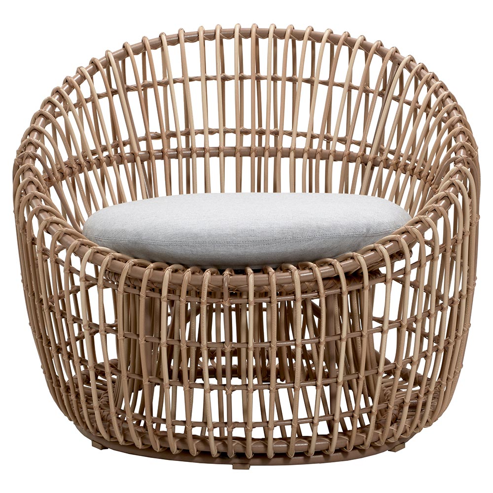 Nest Outdoor Round Chair - Light Gray Cushions, Natural Weave Frame