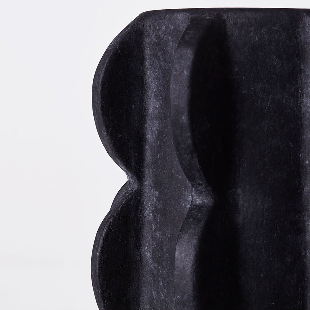 Arcissimo Small Vase - Black | Rouse Home