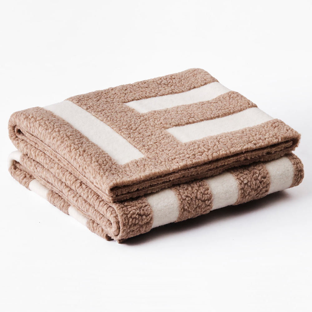 Labyrinth Throw