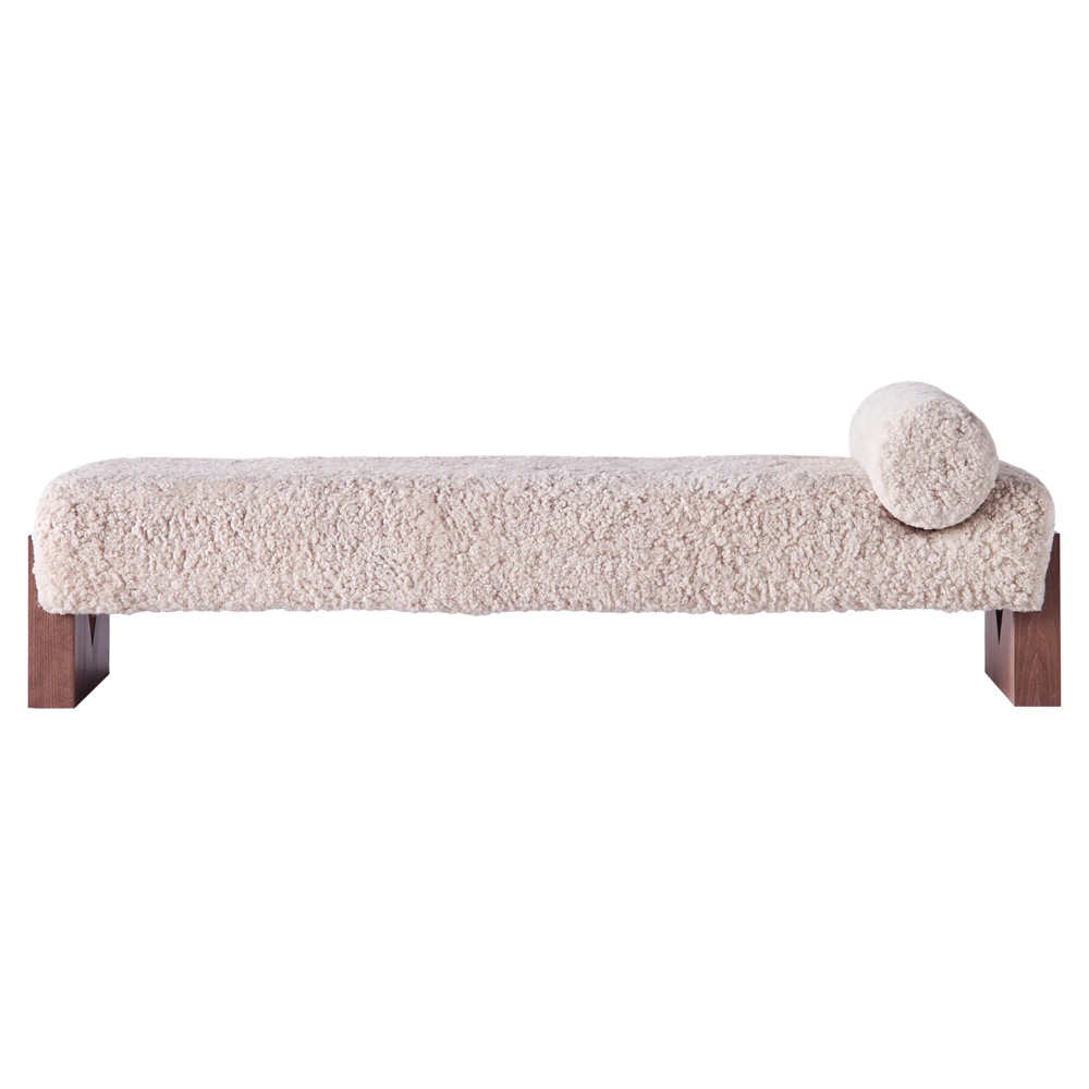V Daybed - Sheepskin
