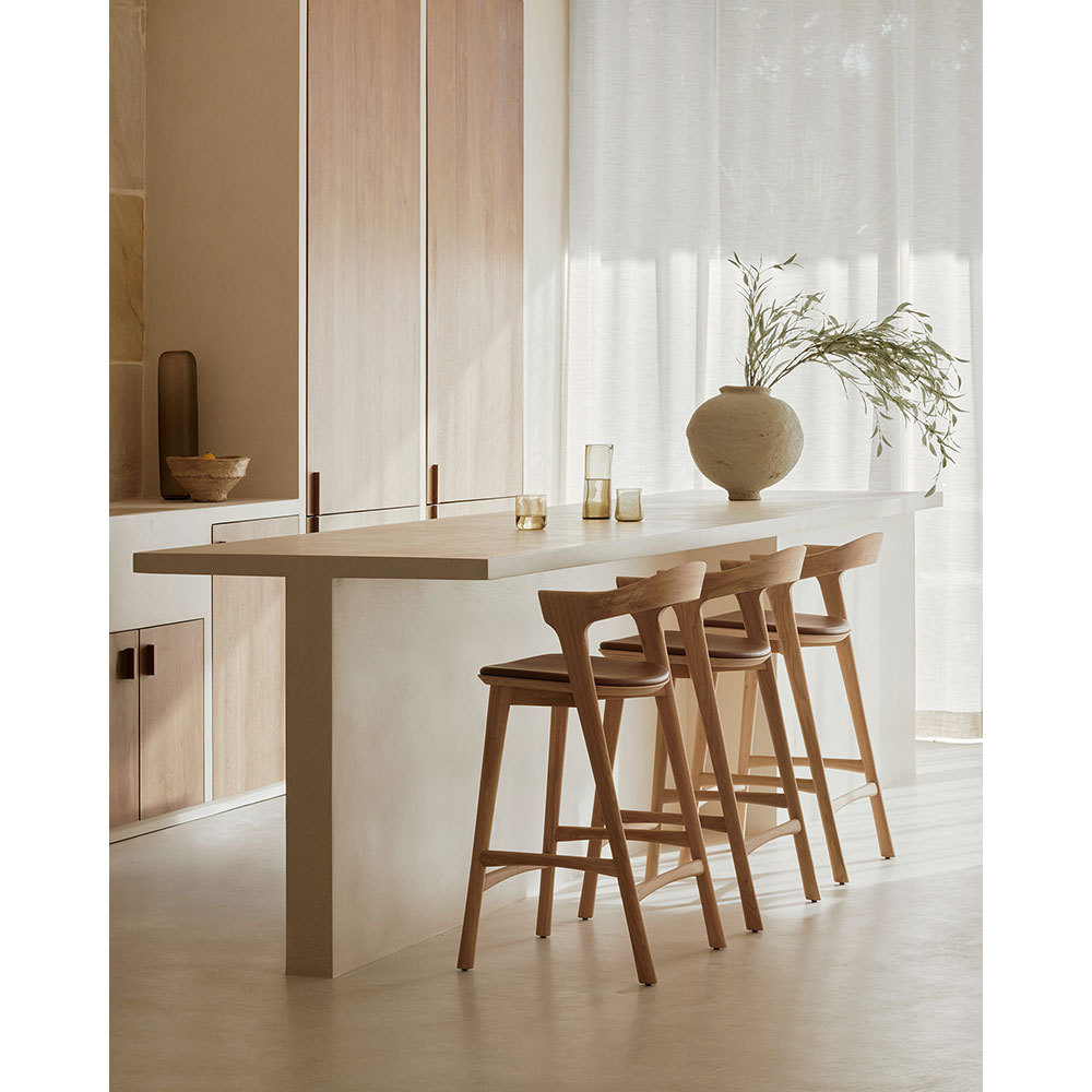Bok Bar Stool - Cognac Leather, Oak