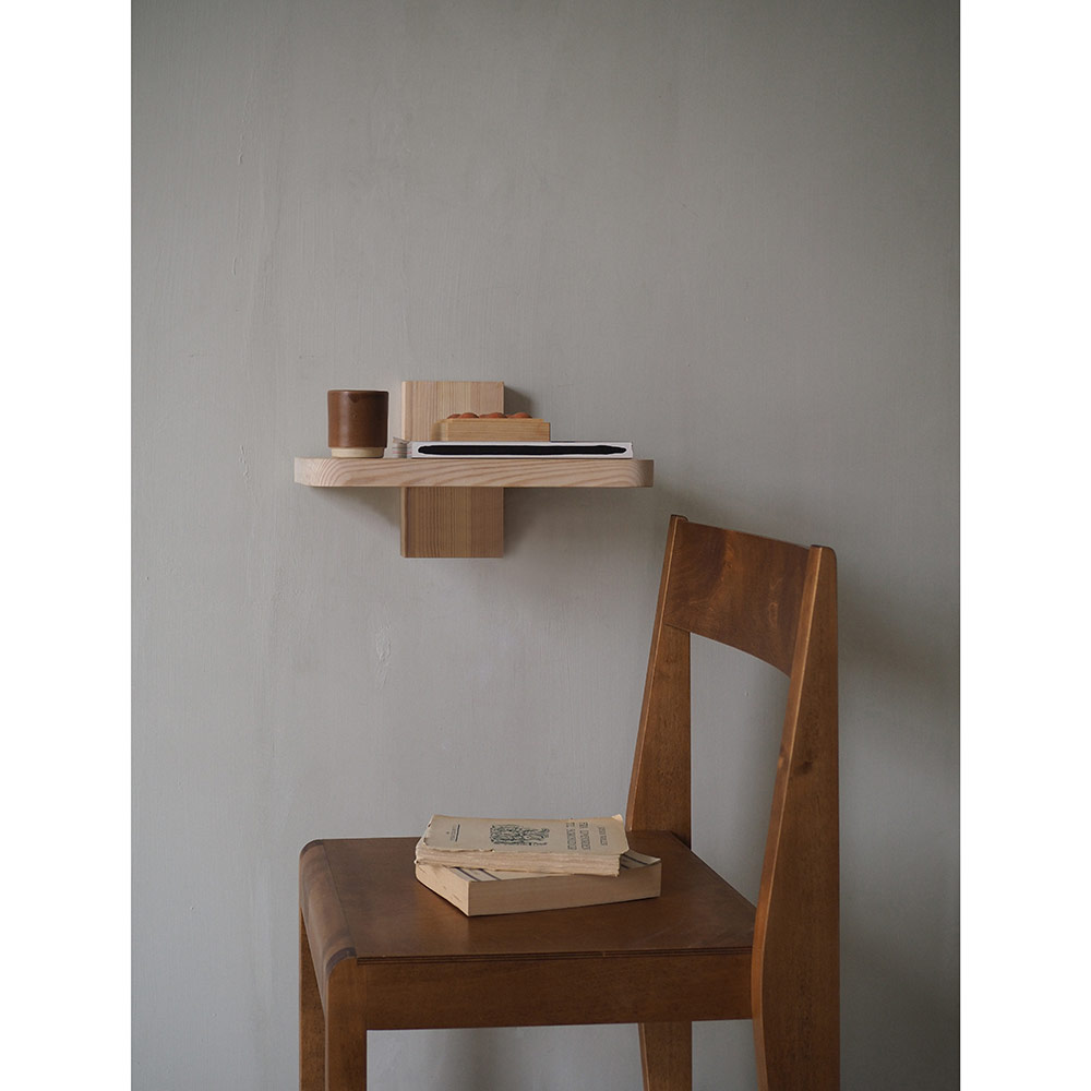 Chair 01 - Warm Brown Birch