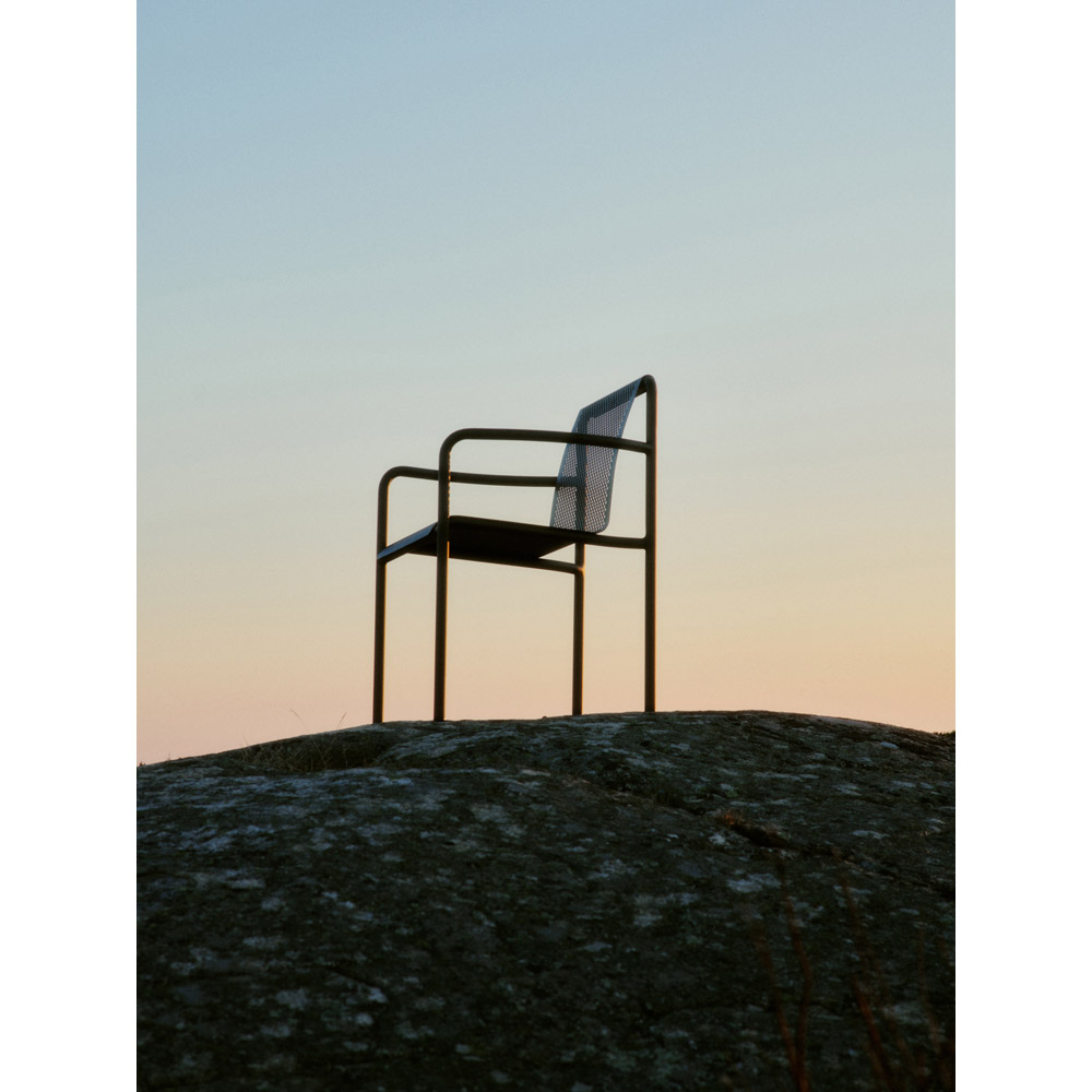 Dapple Chair With Arms - Dark Chocolate