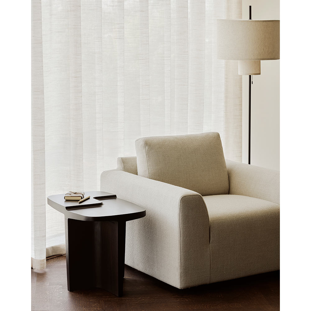 Ease Lounge Chair
