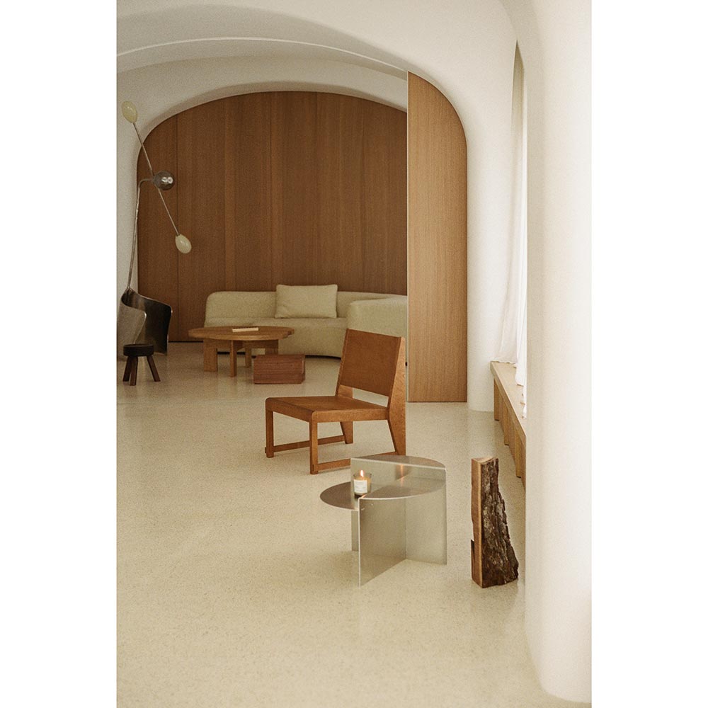 Easy Chair 01 - Warm Brown Birch