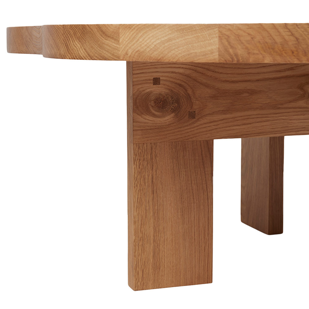 Farmhouse Coffee Table - Pond, Natural Oak