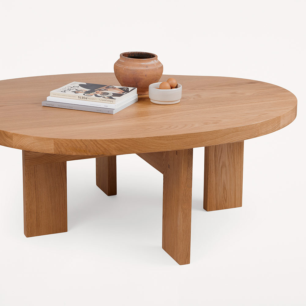 Farmhouse Coffee Table - Pond, Natural Oak