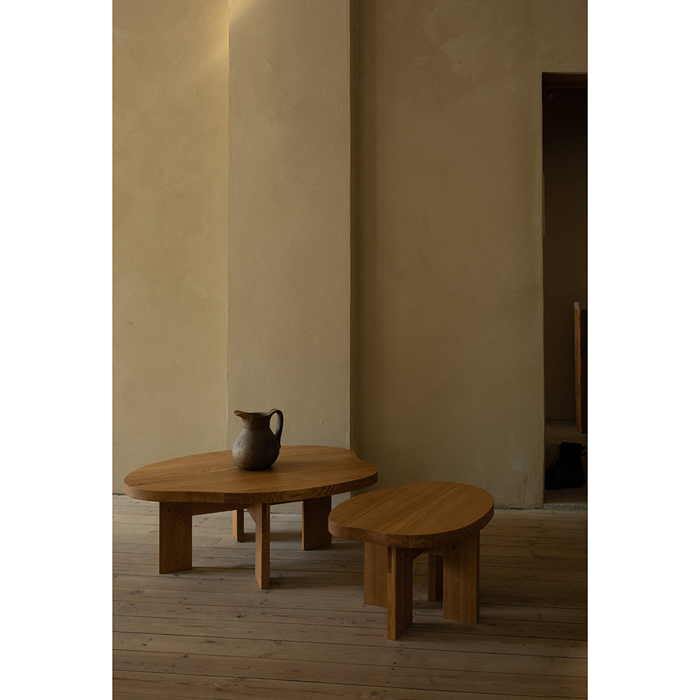 Farmhouse Coffee Table - Pond, Natural Oak