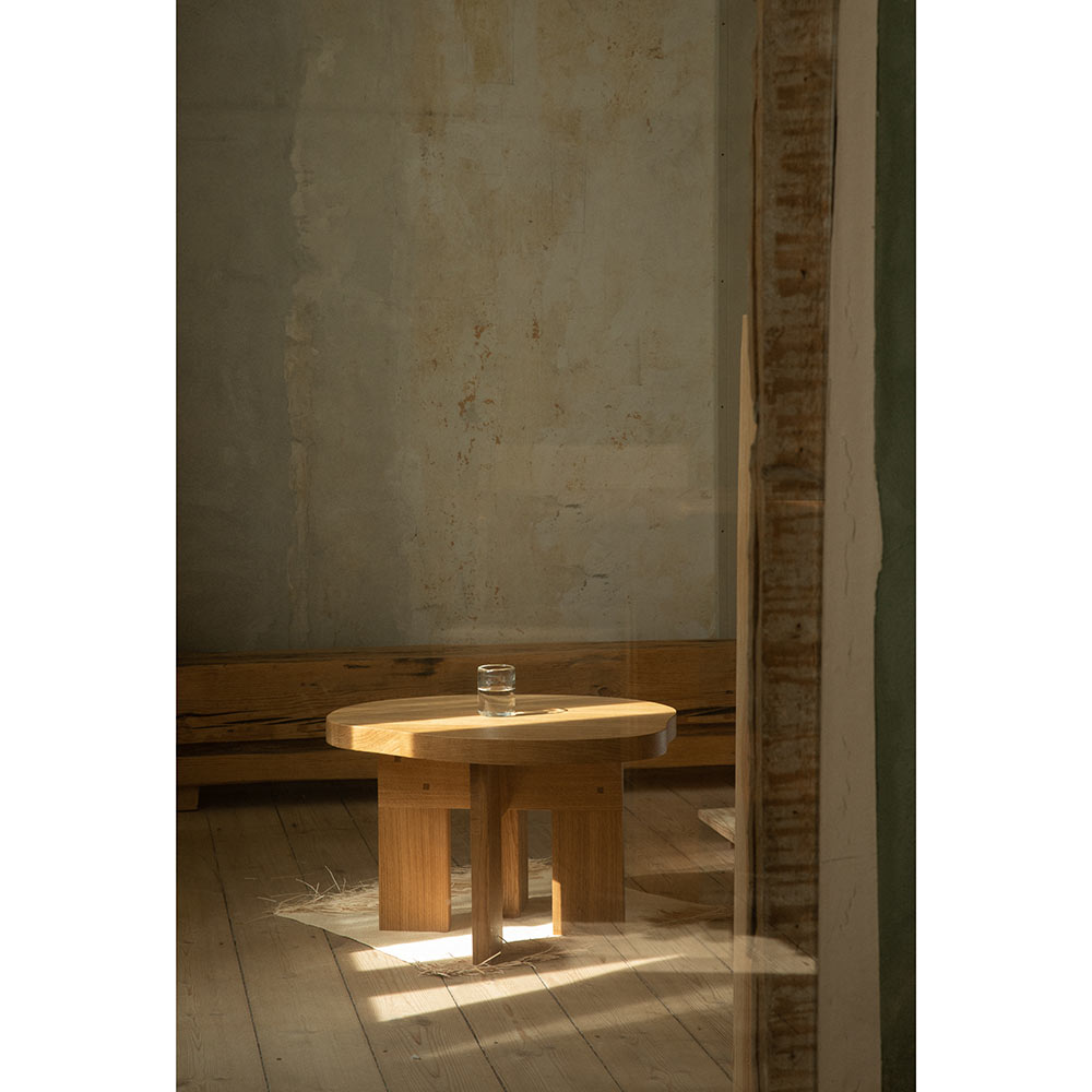 Farmhouse Side Table - Pond, Natural Oak