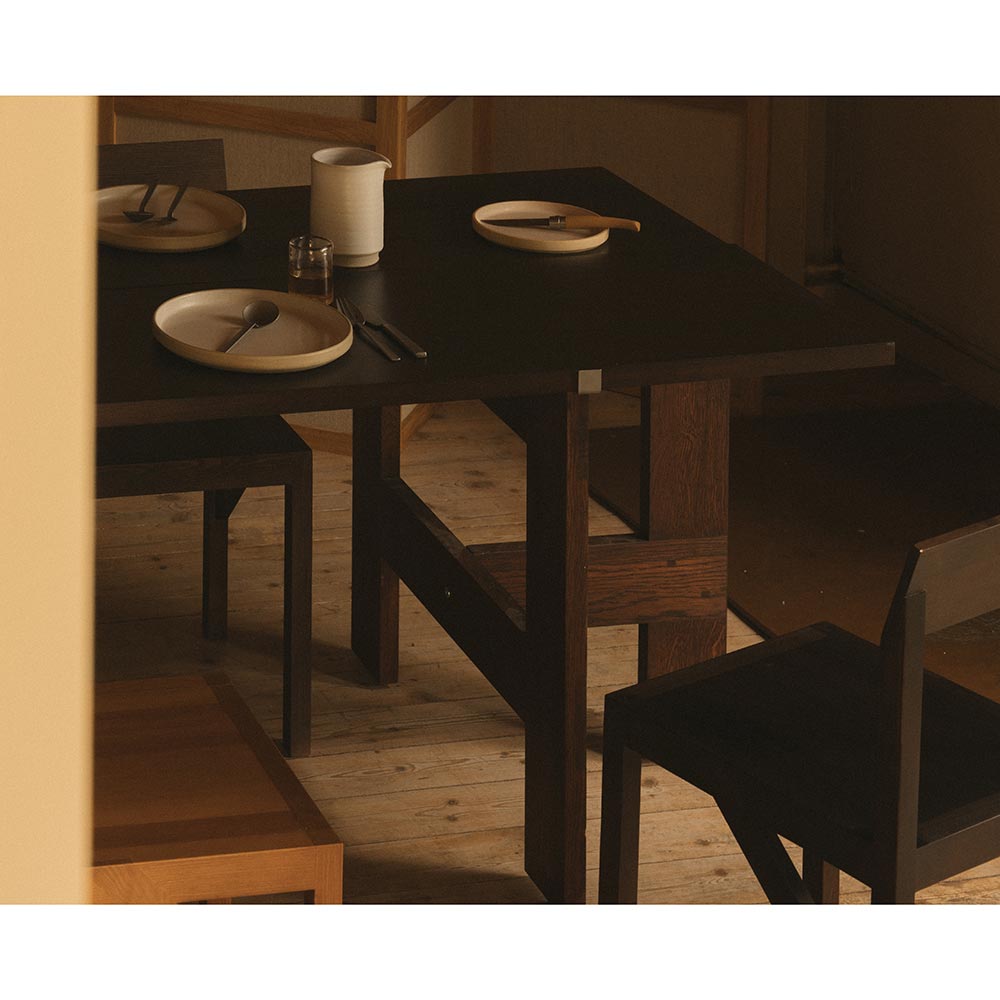 Farmhouse Trestle Table - Planks, Dark Oak