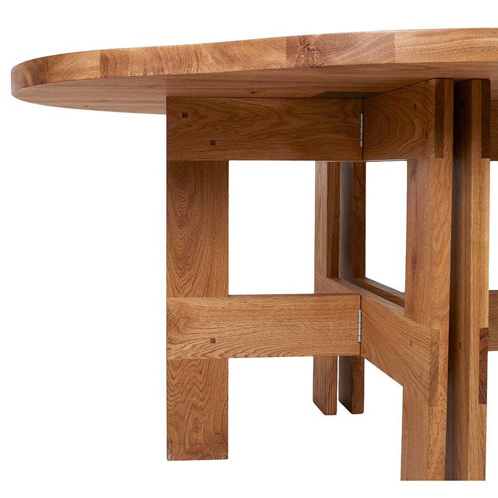 Farmhouse Trestle Table - Pond, Natural Oak