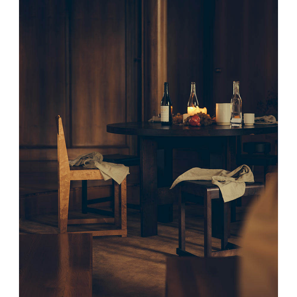Farmhouse Trestle Table - Round, Dark Oak
