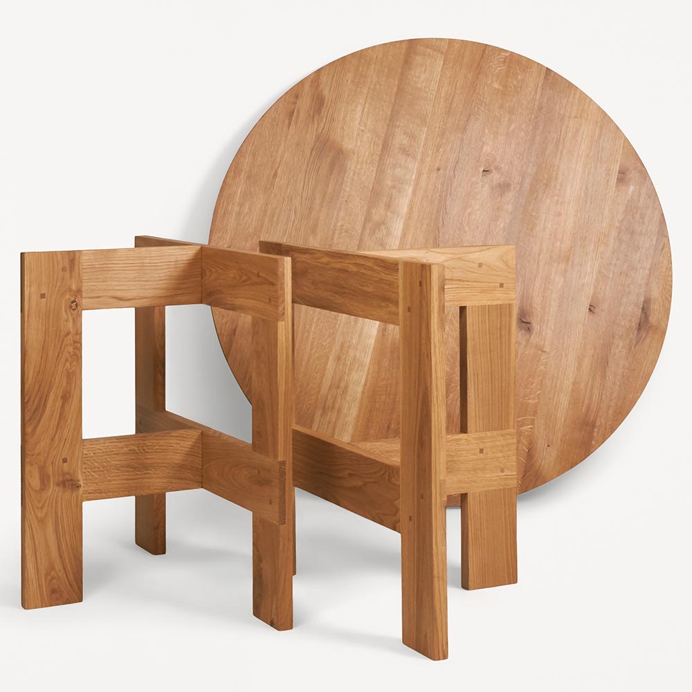 Farmhouse Trestle Table - Round, Natural Oak