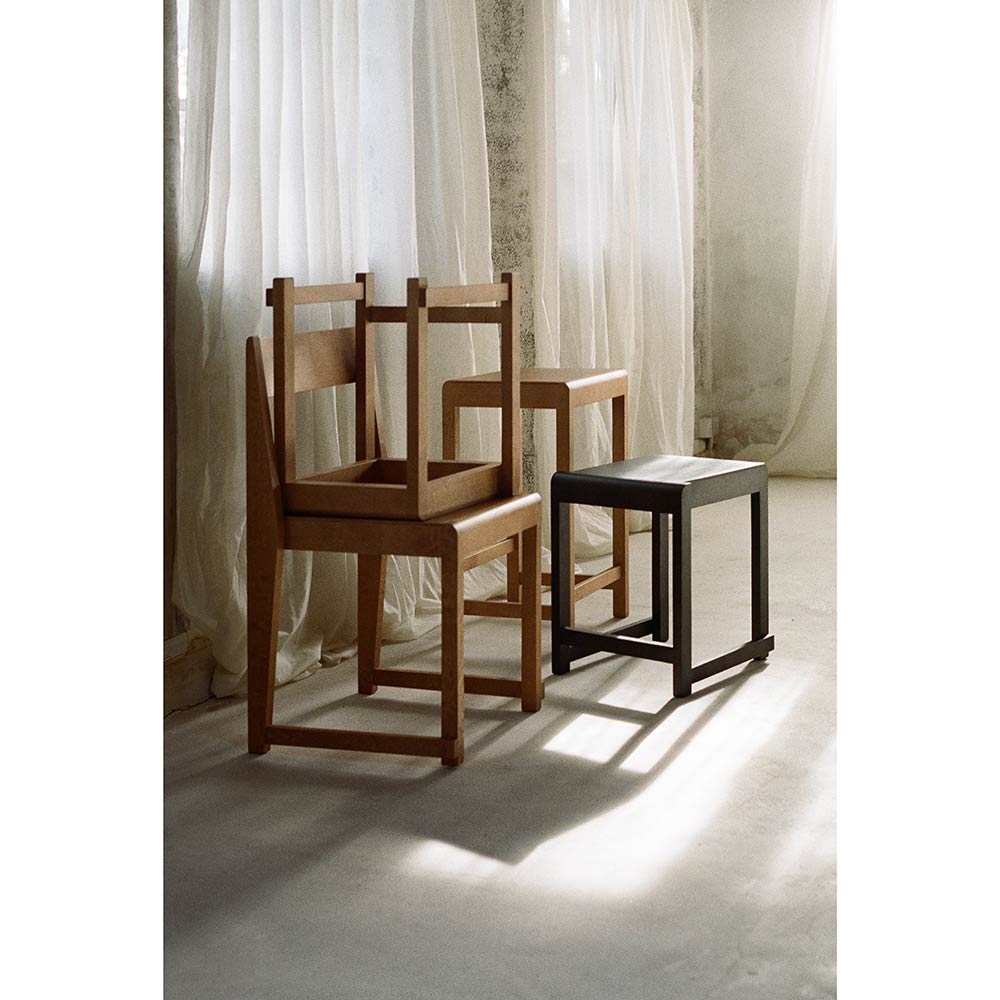 Low Stool 01 - Dark Brown Birch