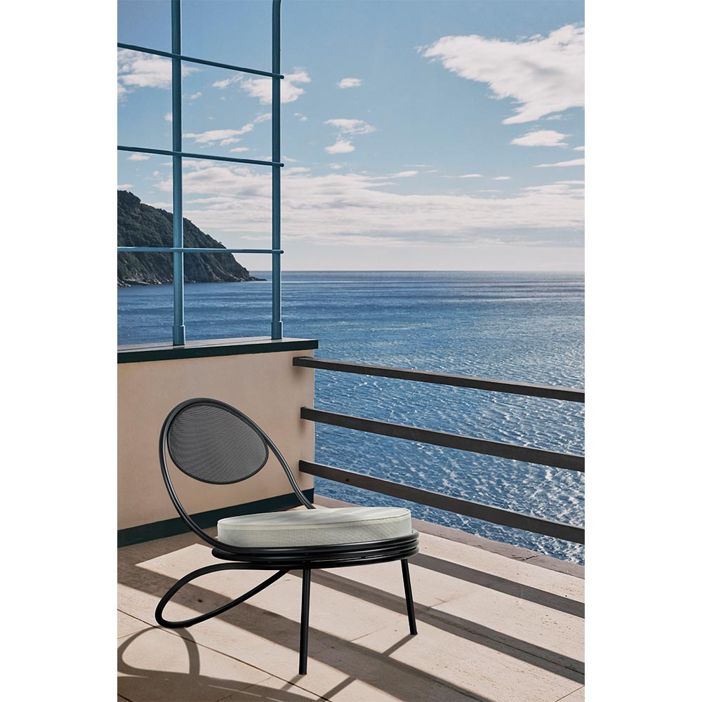 Copacabana Outdoor Lounge Chair Leslie Stripe 020 Black Semi Matte Base 8 | Rouse Home
