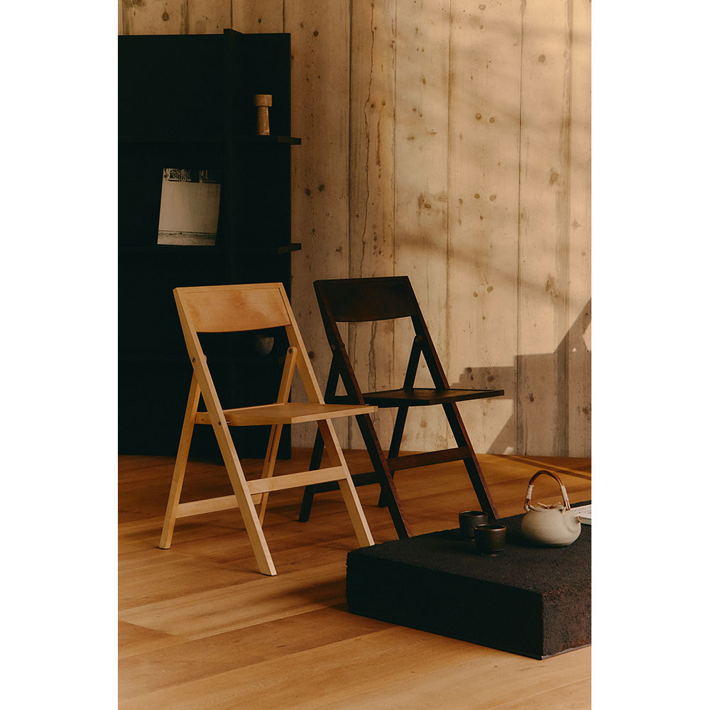 Folding Flat Chair - Dark Brown Birch